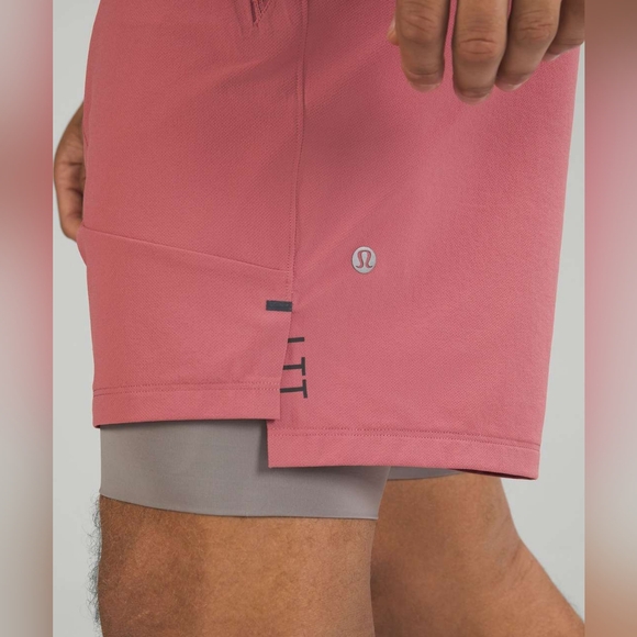Lululemon License To Train Lined Short 7" (Brier Rose) Size S - Picture 4 of 13